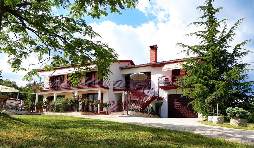 Apartment Eda Labin  Esterno foto